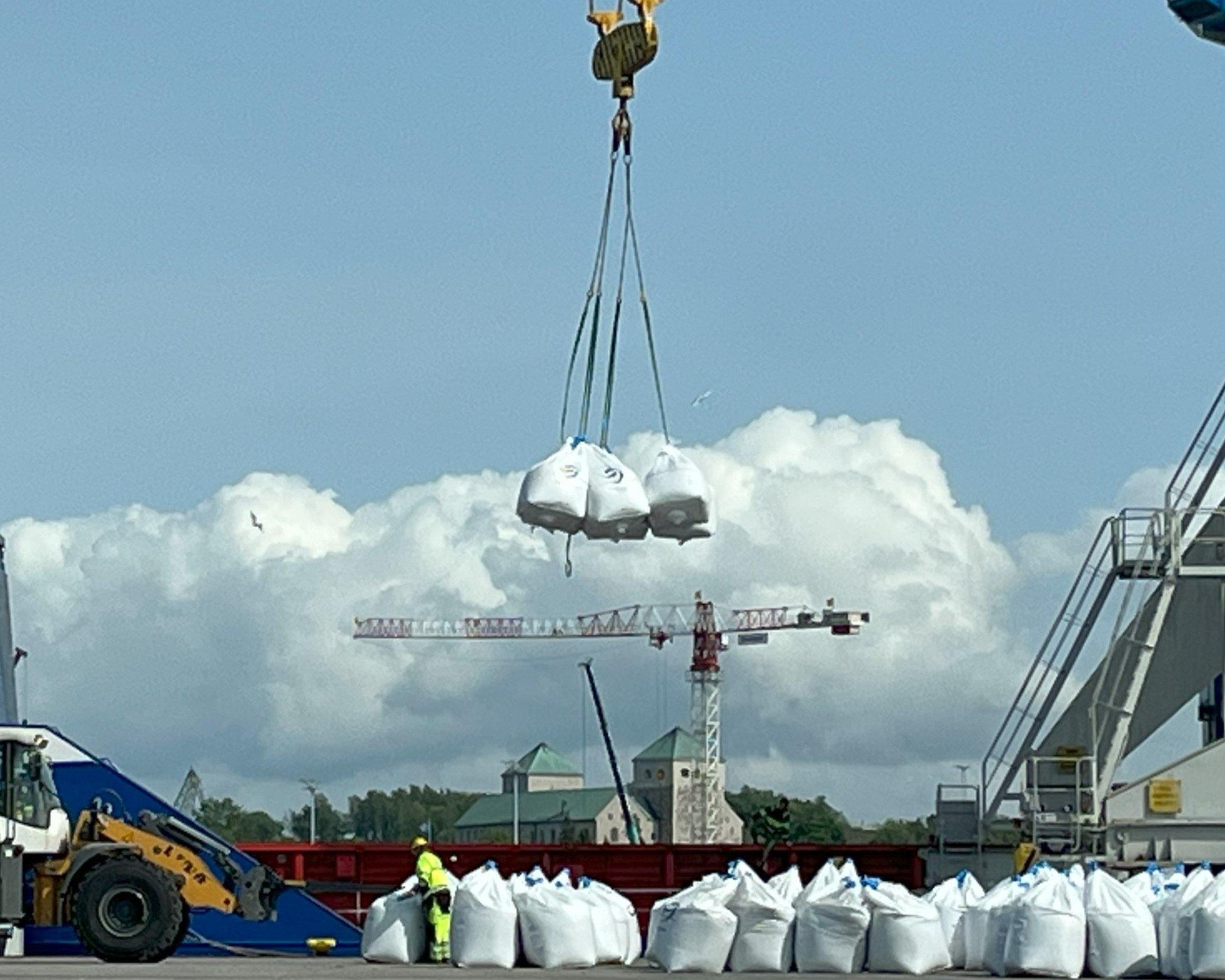 1 IMG_2205 klip ratio 5 to 4